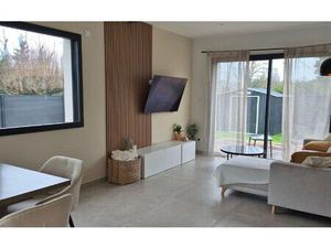 Maison Montmerle-sur-Saône 104 m² T-4 à vendre  345 000 €