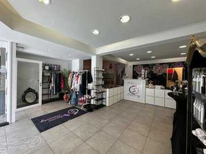 Bel invest rez commercial loué avec rendement de +/- 7% net