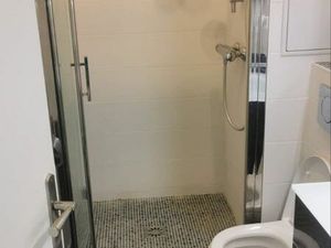 Saint genis : petit studio