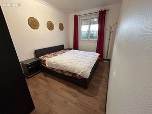 Appartement T4 rénové & meublé (Sans frais d'agence)