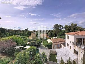 Studio 1 pièce 23 m²