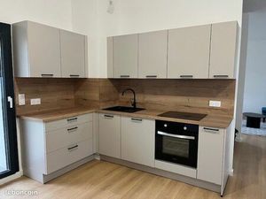 Location maison 5 pièces - entièrement rénovée