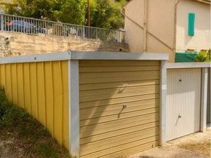 Garage local de stockage à louer GÉMENOS