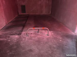 Parking metro national