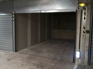 La Capelette 13010 : Box fermé à louer de 15m2 dans résidence récente