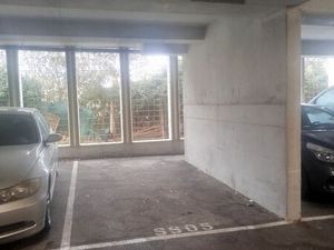 Place parking Trets centre