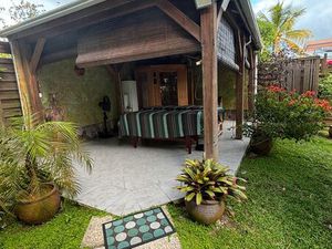 Location Espace Bien-Être Privatif – Sauna • Jardin Zen • Cabane Massage