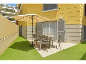 Superbe 2 pièces avec terrasse et jardin privatif