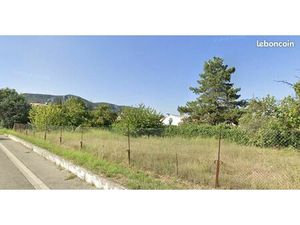 Terrain 600 m² Volx