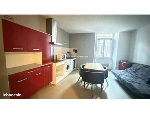 Studio 1 pièce 26 m²