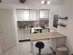 ◊ Studio entièrement rénové – 15 m² – Gardanne (Début janvier  demande d'autorisation de l