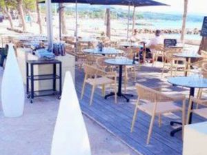 Vend restaurant bord de plage