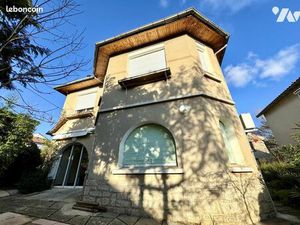 Maison 5 pièces 136 m²