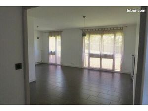 T4 plein pied traversant 97 m²