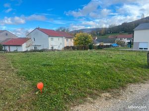 Deux terrains de 352 M2 à Devecey