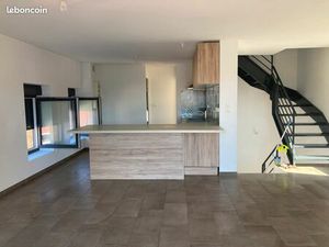 Appartement lumineux avec terrasse