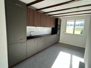 Appartement de 4 pièces 81m² et garage