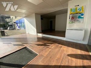 Local d'Activités 79 m² BESANCON