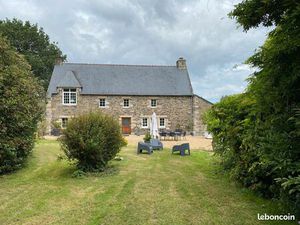 Superbe propriété prés de Carhaix