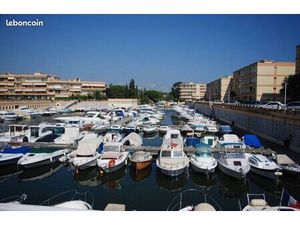 Emplacement bateau Port Marco Polo à Mandelieu