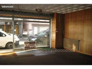 Local commercial 110 m² Saint-Girons
