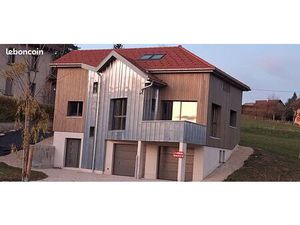 Maison neuve Saint-Point-Lac