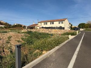 Terrain 317 m² Meyreuil