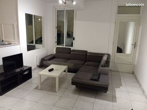 Appartement meublé 3 pièces 55m2 avec courre