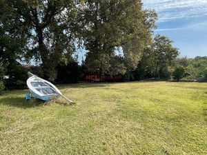 Terrain 927 m² CARBON BLANC