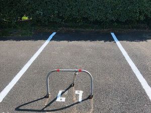 Places de Parkings à Vendre et à Louer à Bassens