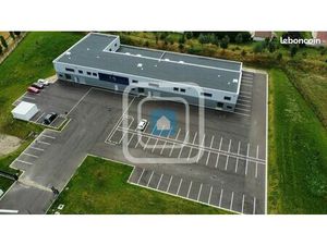 Local d'activité 774 m²