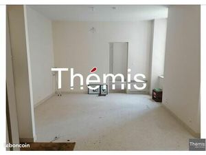 Immeuble 7 pièces 700 m²