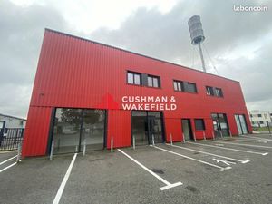 Local bureaux 150 m²