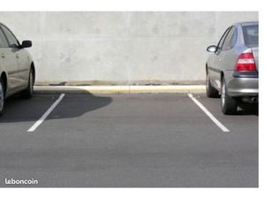 Parking/box 8 m² - Barrière de Pessac