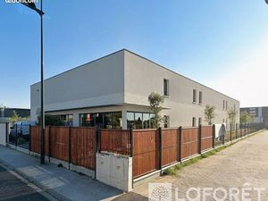 Local commercial 140 m² PLAISANCE DU TOUCH