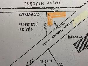 TERRAIN 162m2 constructible Noaillan