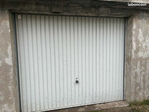 Garage à louer