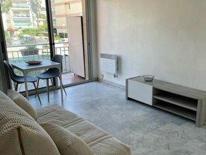 Studio meublé - Les vespins