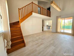 Appartement Duplex T4 (95m2) avec garage