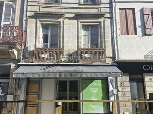 Immeuble 5 pièces 196 m²