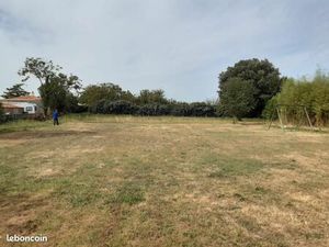 Terrain 590 m² Beautiran