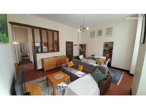 Appartement T2 garage et cave  centre ville