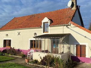 EXCLUSIF  CHALIVOY-MILON proche DUN SUR AURON  Maison avec garage  dépendance  et jardin