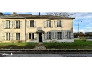 Propriété 5 pièces 179 m²