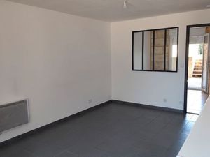 Bel appartement sur La Sauve