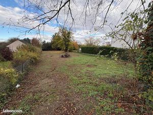 Terrain 903 m² La Celle