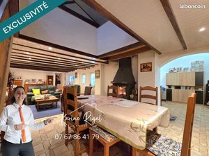 Propriété 7 pièces 210 m²