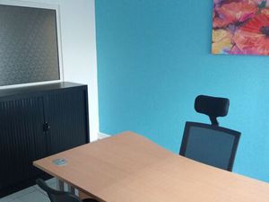 Bureau équipé IBIZA 10m² – Prêt à travailler