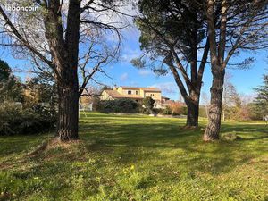 Villa 8 pièces 160 m²