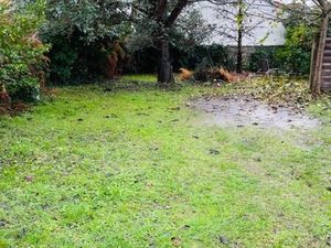 Terrain 300 m² Pessac